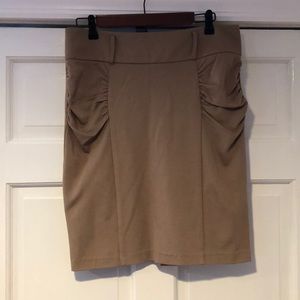 PATRIZIA LUCA Camel Puckered Sides Skirt Medium